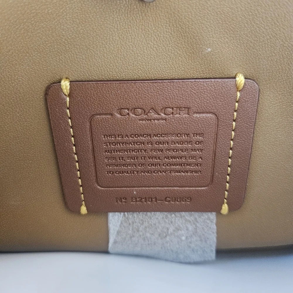 Coach Tabby Clutch Brass Rouge Taffy Pink Leather C0869 - Picture 3 of 7